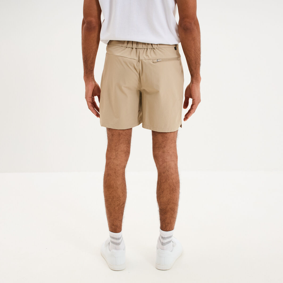 Short droit stretch poches zipp&eacute;es beige homme