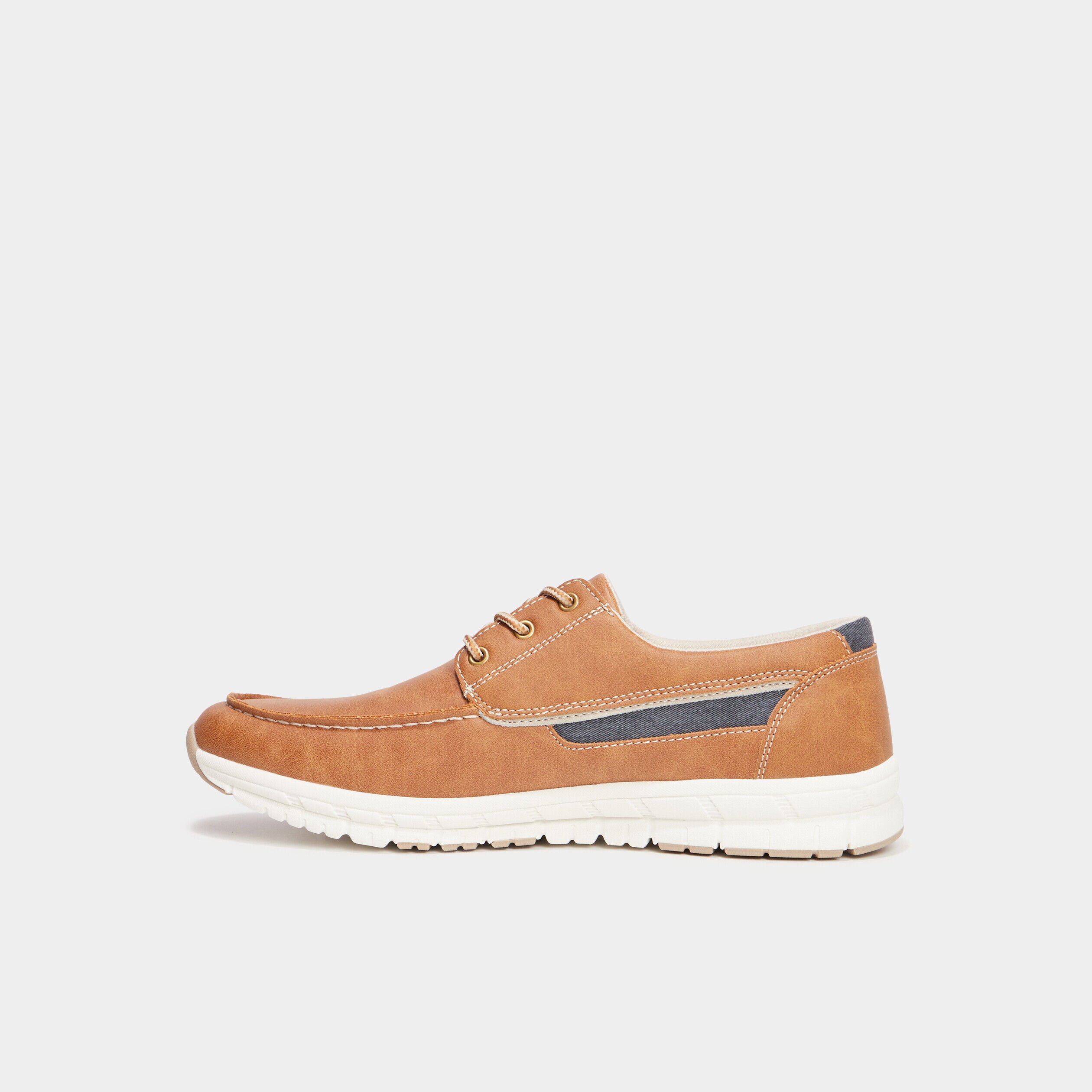 Chaussures bateau homme en cuir a prix mini La Halle