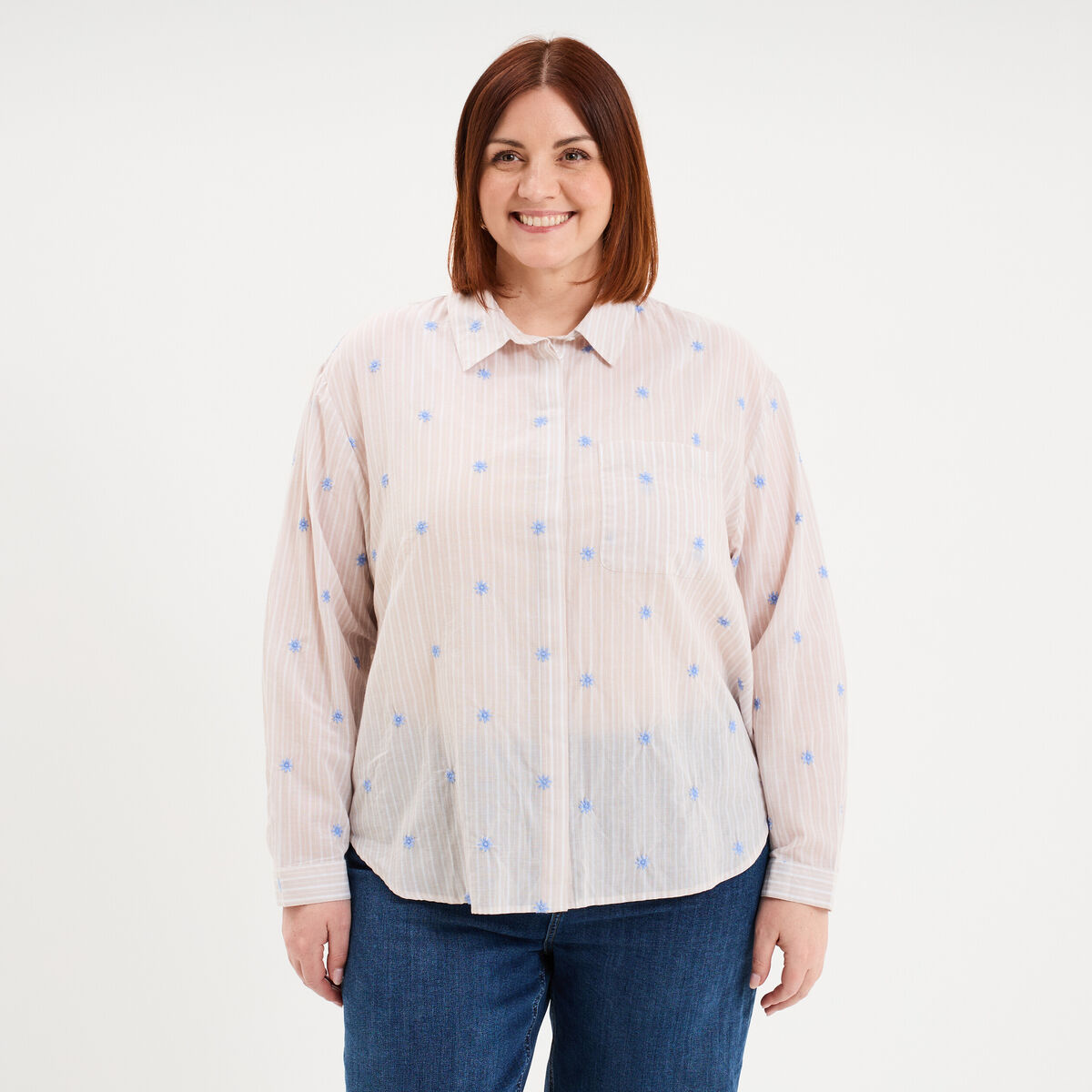 Chemise brod&eacute;e 1 poche manches longues sable femme grande taille