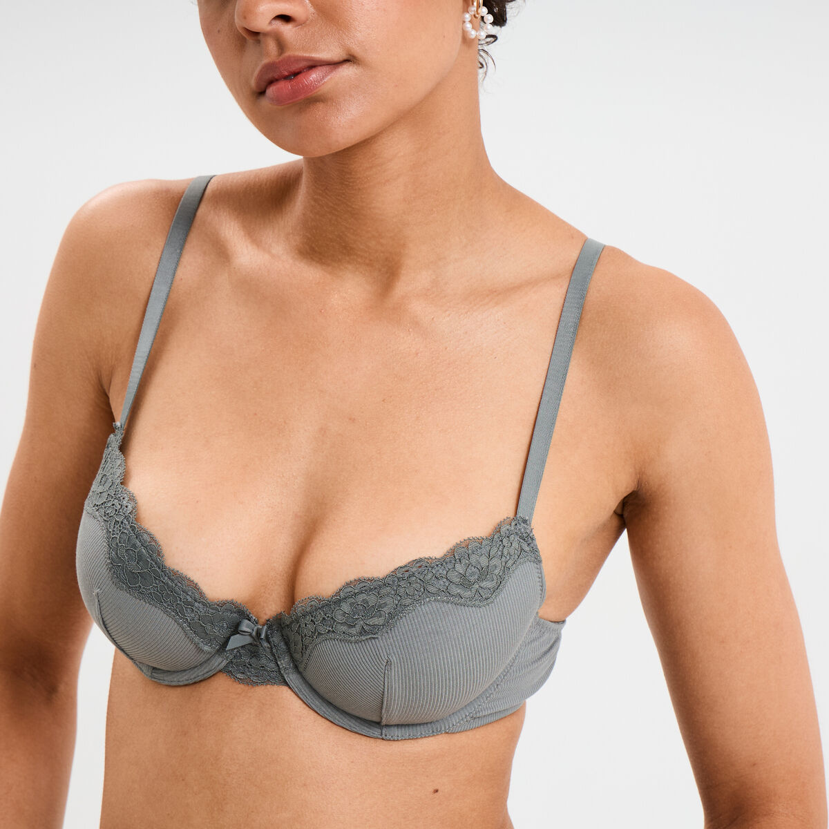 Soutien-gorge corbeille paddé vert kaki femme