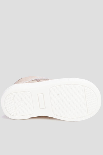 Bottillons métallisés en cuir rose champagne bébé fille