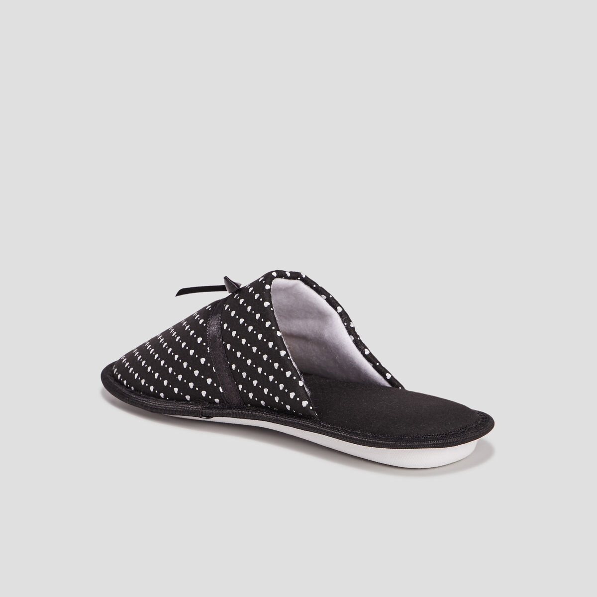 Chaussons mules petits coeurs noir femme