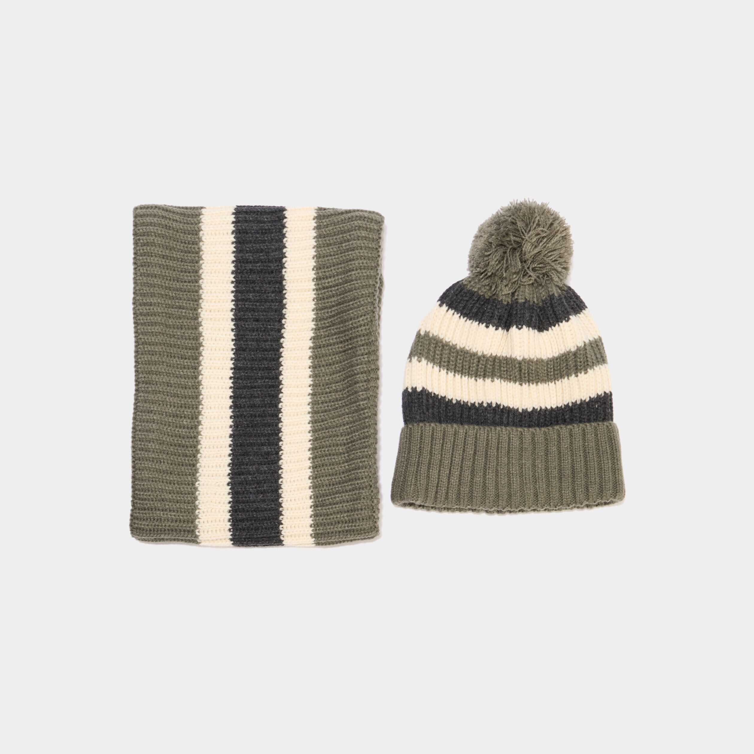 Ensemble tour de cou et bonnet vert kaki garçon LH