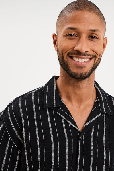 Chemise col cubain manches courtes coton noir homme