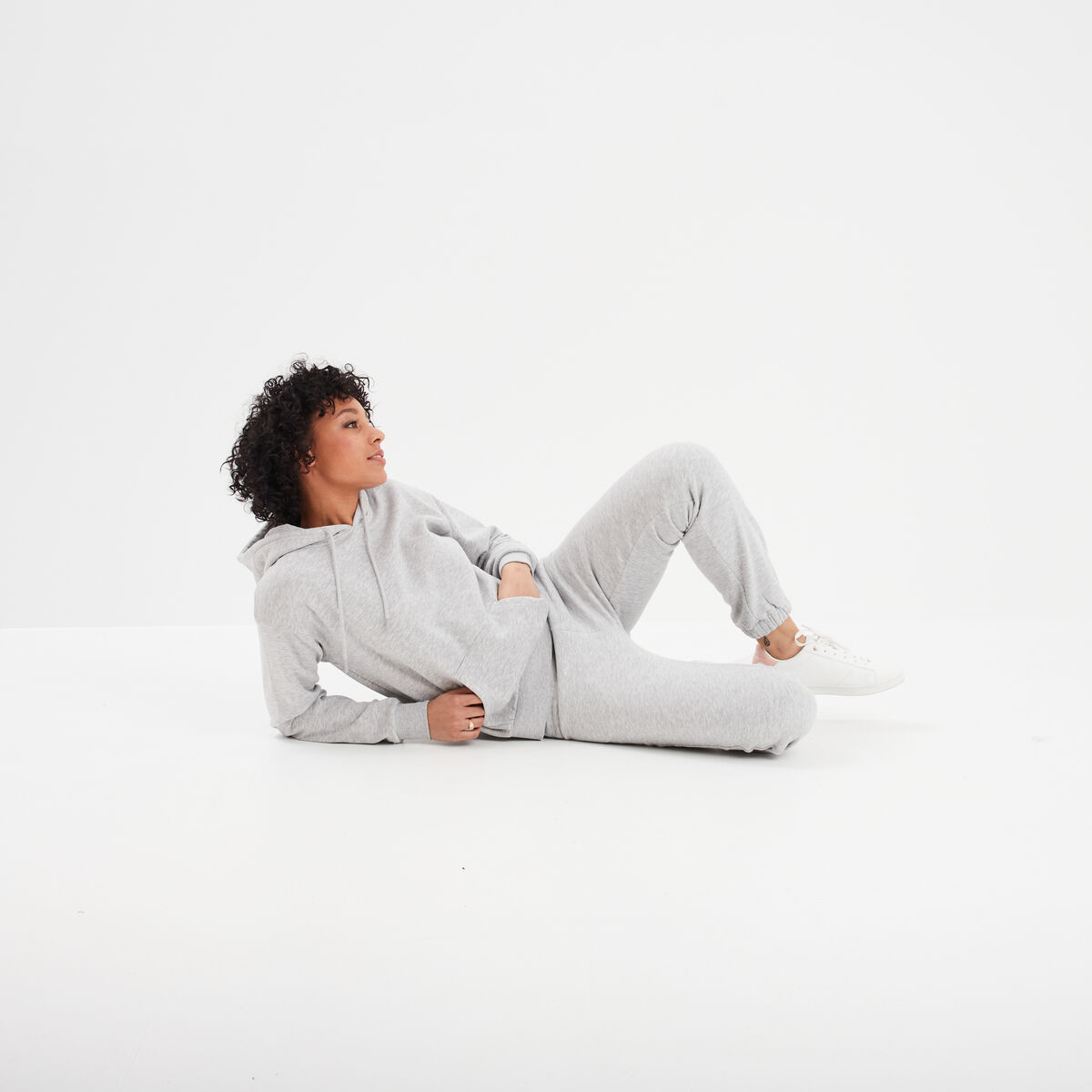 Pantalon jogging droit molleton gris clair femme