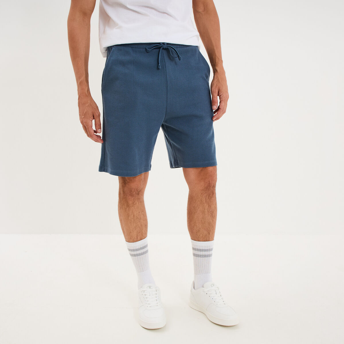 Bermuda chino textur&eacute; coupe droite coton bleu gris homme