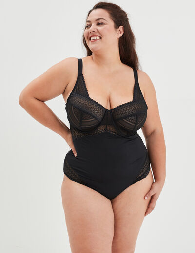 Body emboîtant à dentelle Irma noir femme grande taille