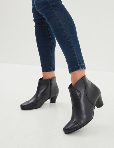 Bottines confort bout pointu en cuir bleu marine femme