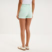 Short en jean slim coton stretch vert clair femme