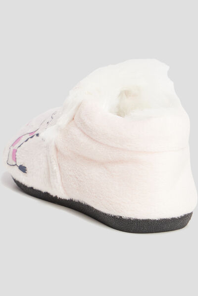 Chaussons motif girafe rose bébé fille