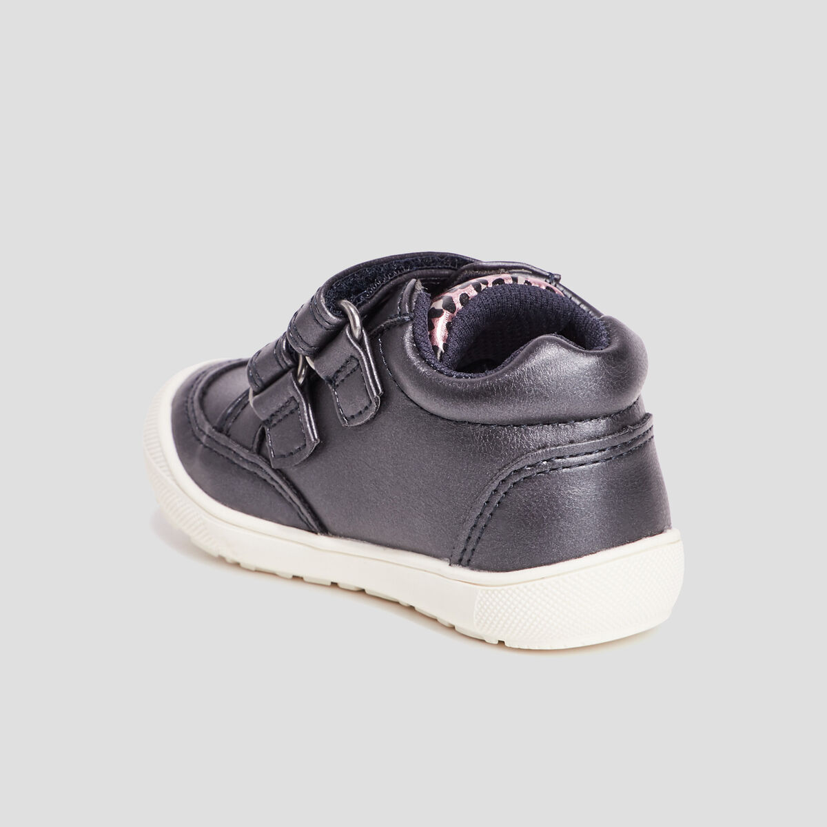 Bottillon à scratchs bleu marine bébé fille