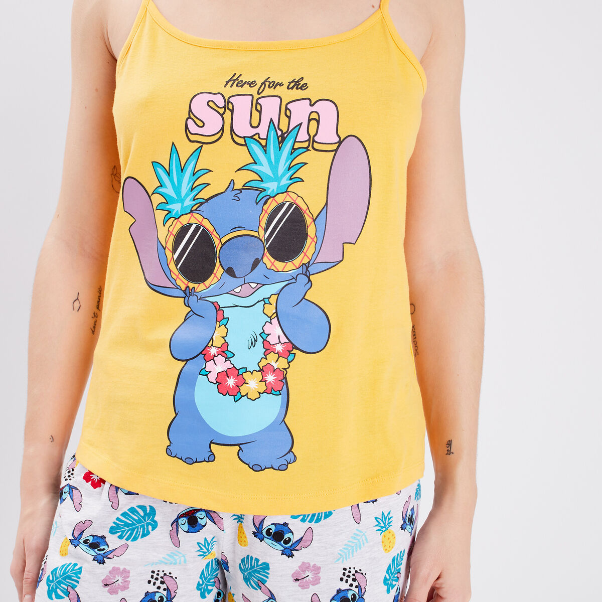 Ensemble pyjama 2 pièces Lilo et Stitch jaune moutarde femme