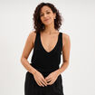 D&eacute;bardeur en maille col en V noir femme