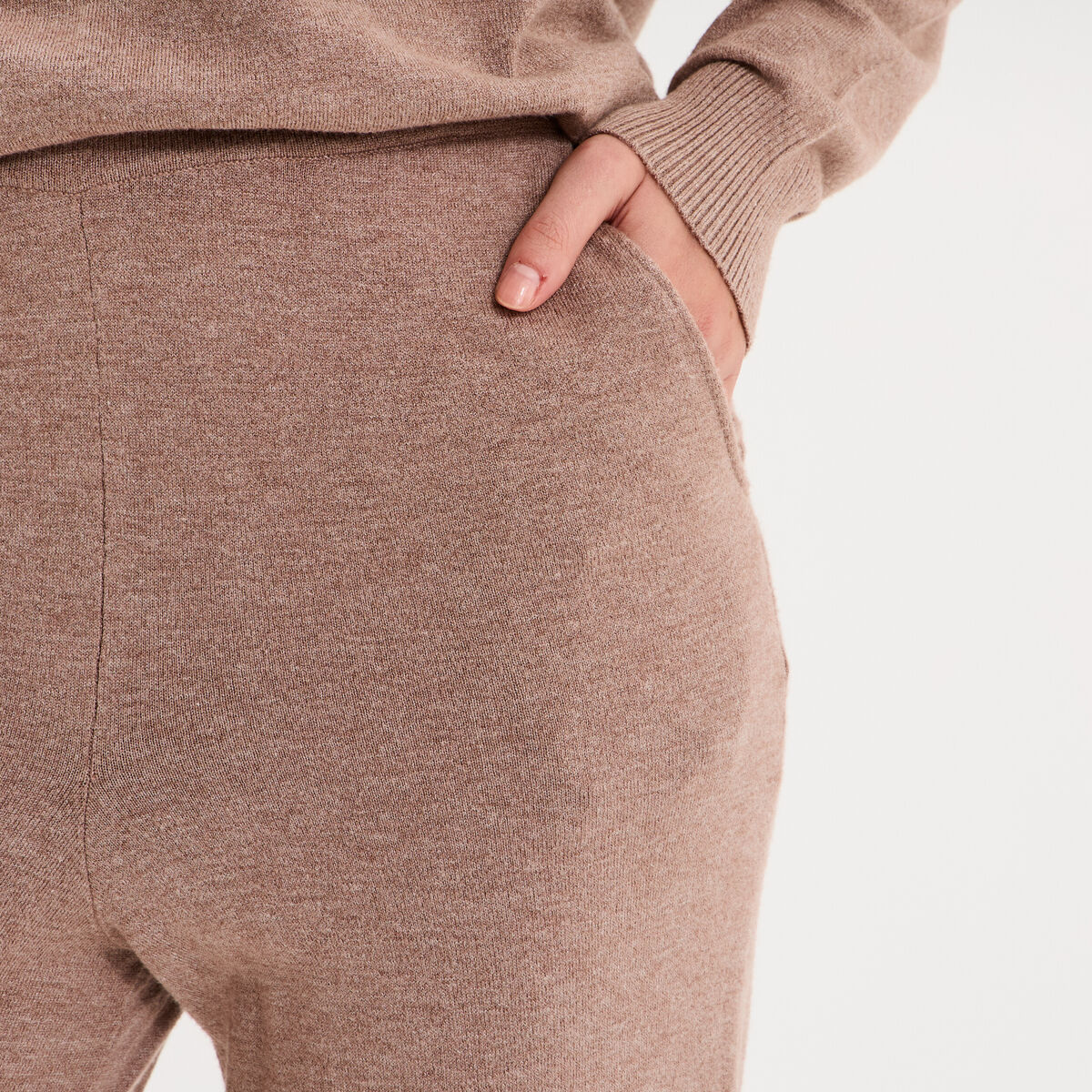 Bas de pyjama jogger en maille marron chocolat femme