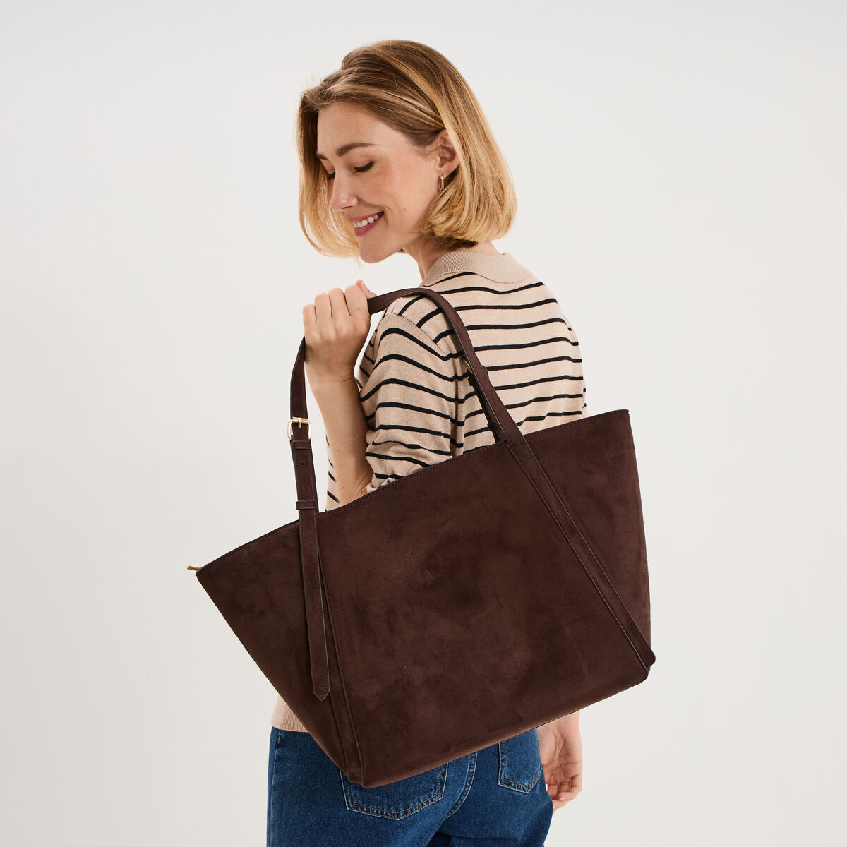 Sac cabas grand format zipp&eacute; marron fonc&eacute; femme