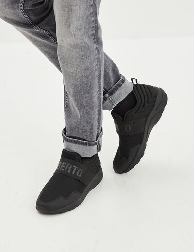 Baskets running languette d'enfilage noir homme