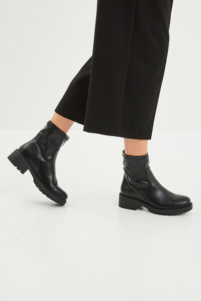 Bottines ranger crantées noir femme