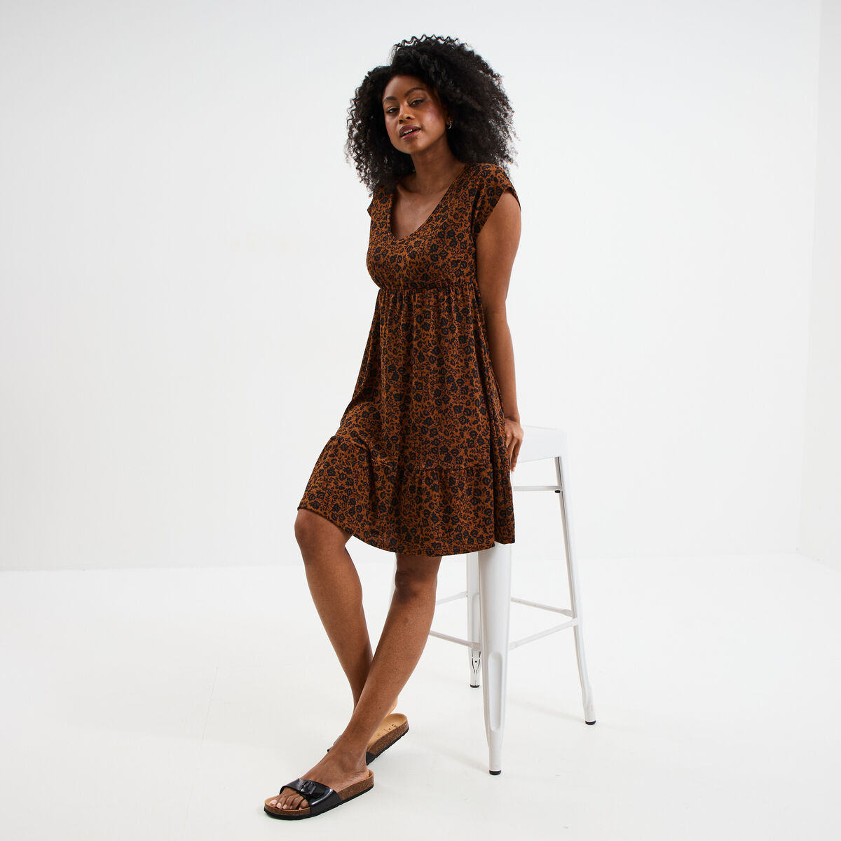 Robe patineuse manches courtes camel femme