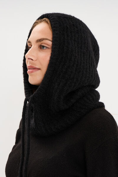 Cagoule tricot&eacute;e noir femme