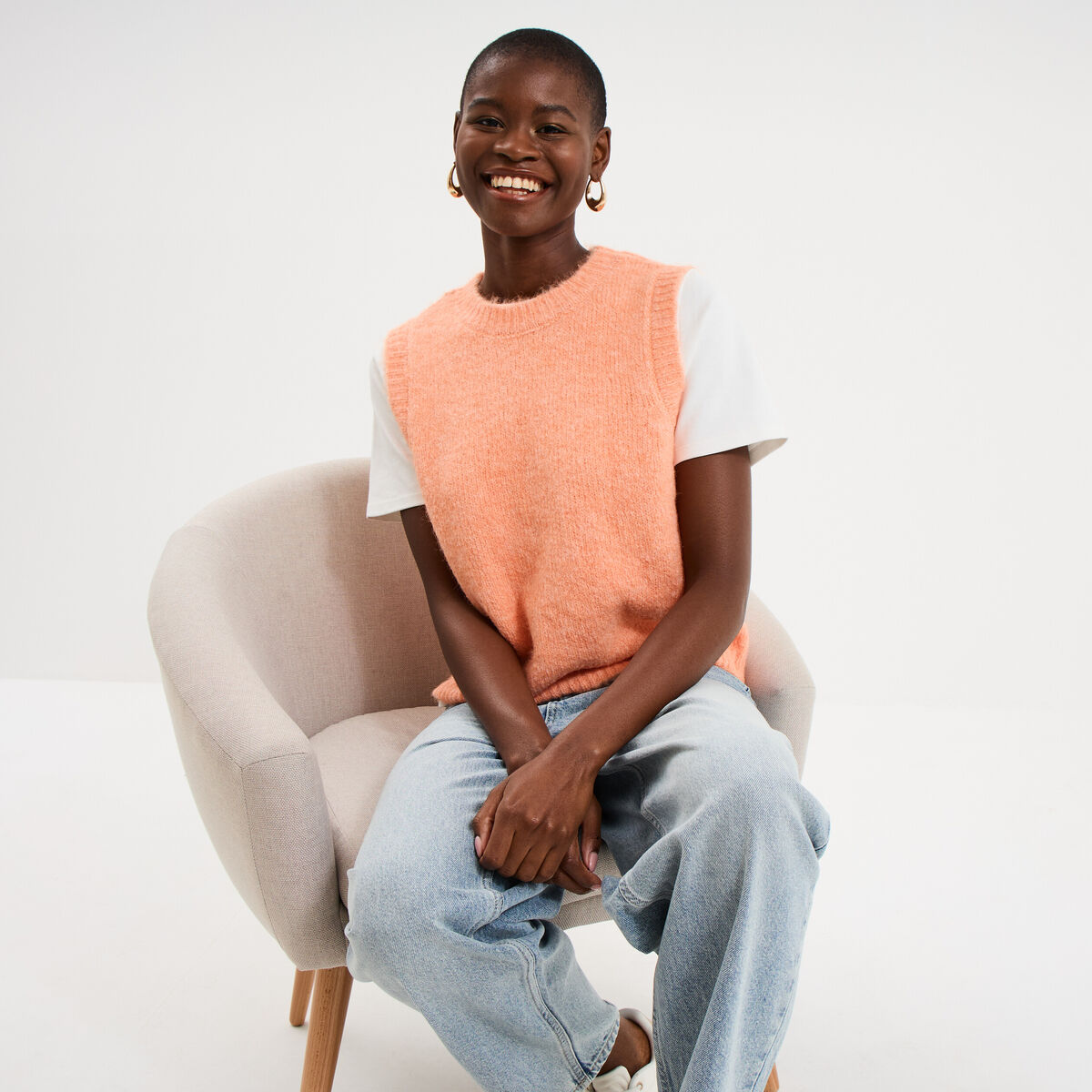 Pull sans manches col rond rose corail femme