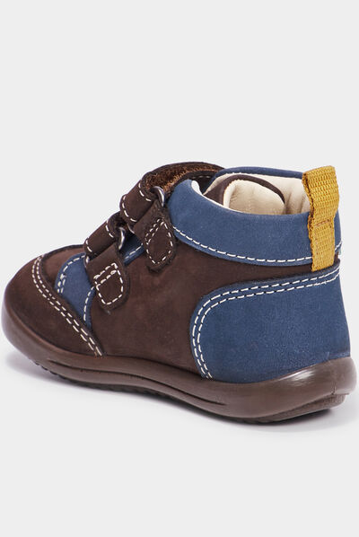 Bottillons en cuir Kickers Kinop marron bébé garçon