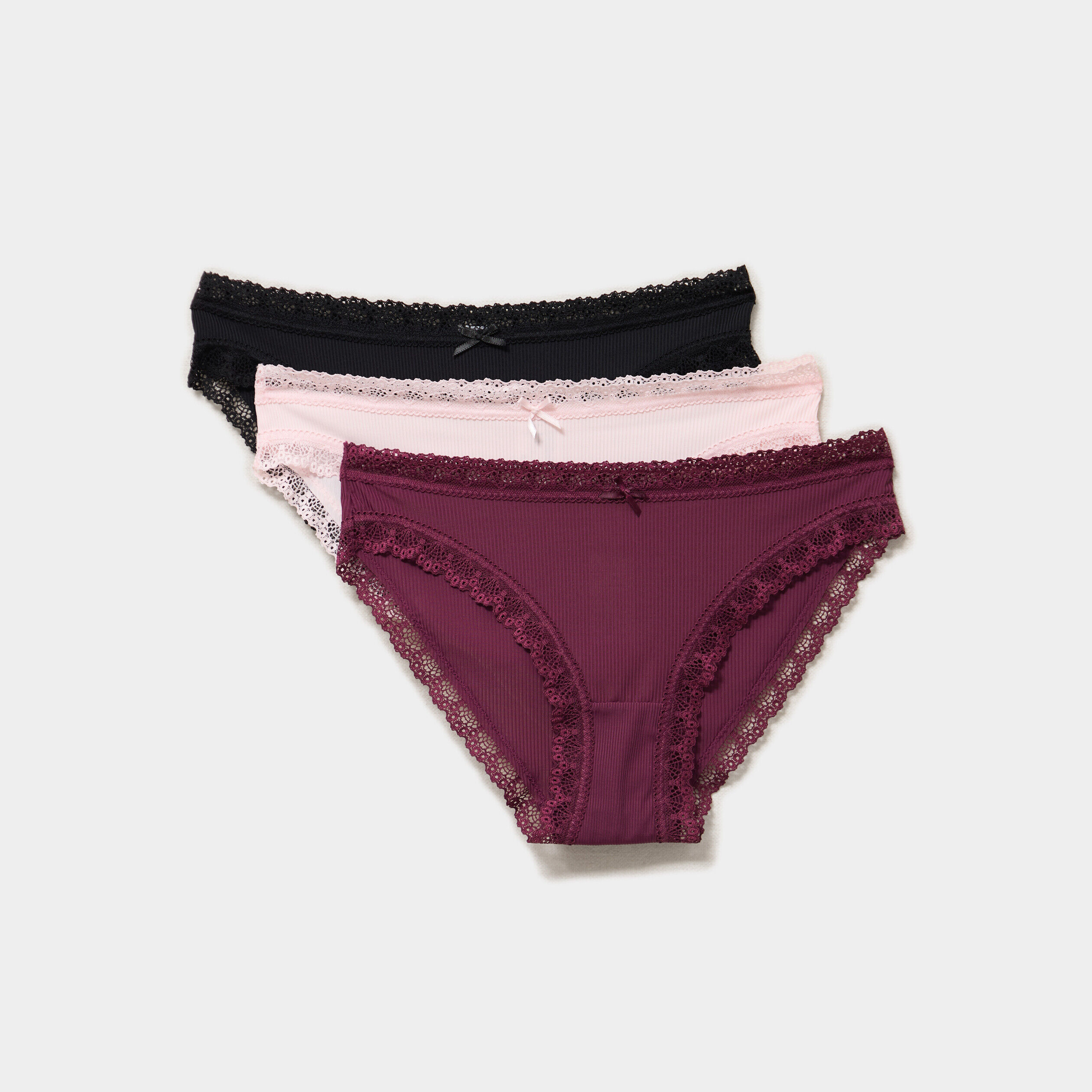 Lot 3 culottes avec dentelle prune femme LH