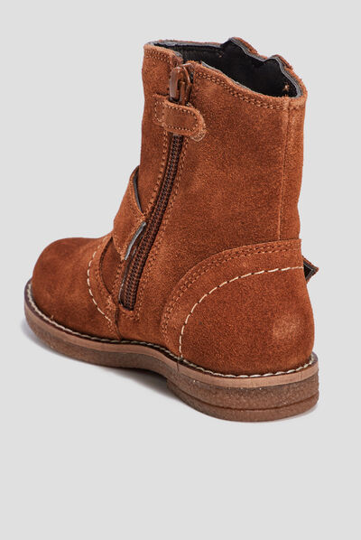 Bottes en cuir empiècement coeur camel fille