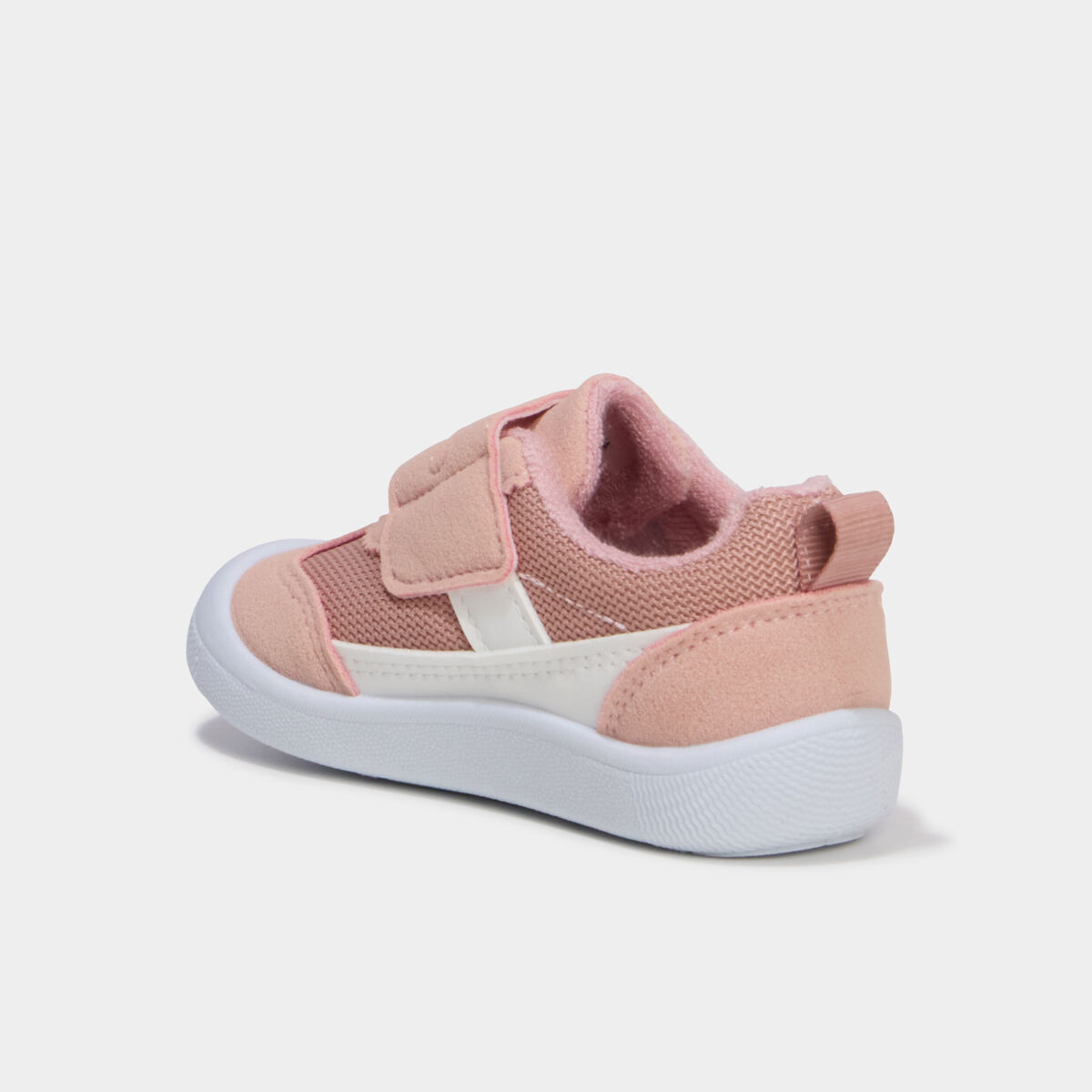 Baskets basses &agrave; semelles souples rose b&eacute;b&eacute; fille