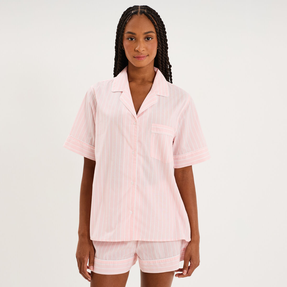 Ensemble pyjama chemise et short ecru femme