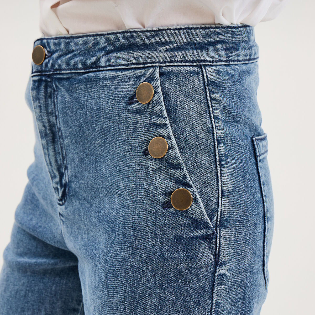 Jean large cropped boutons taille haute denim triple stone femme
