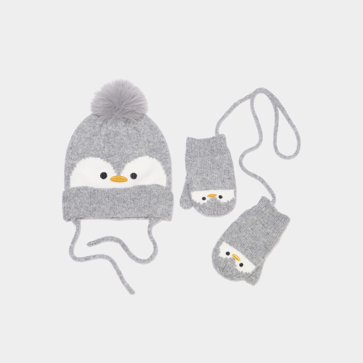 Ensemble bonnet et moufles gris b&eacute;b&eacute;