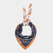 Foulard carr&eacute; satin&eacute; multicolore femme