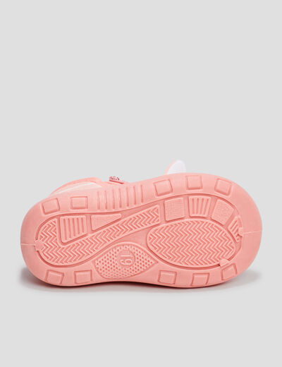 Chaussons bottillons rose bébé fille