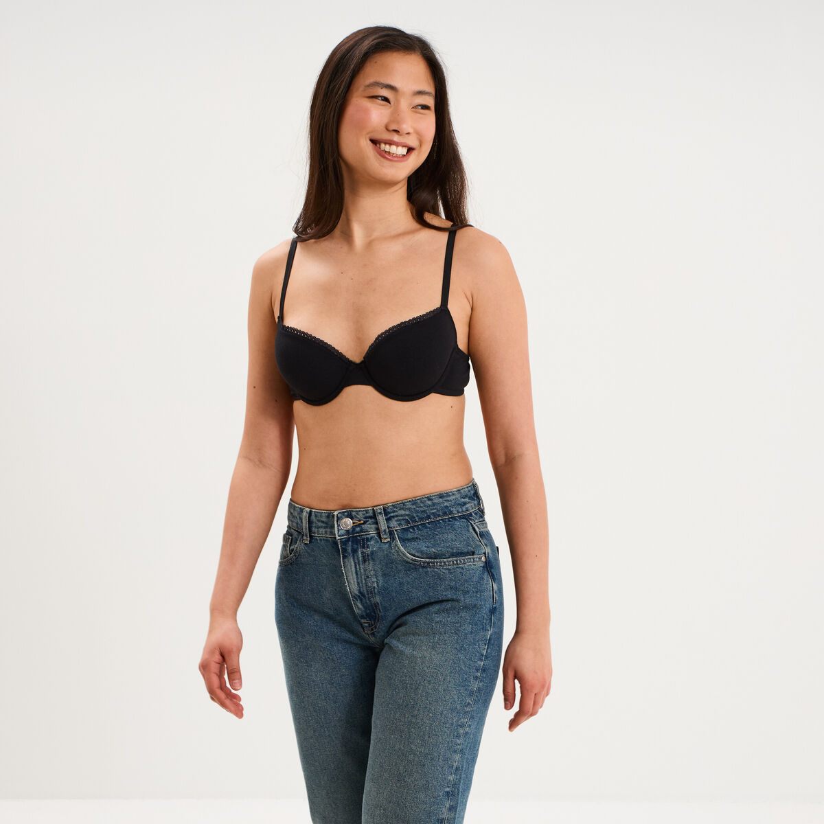 Soutien-gorge embo&icirc;tant padd&eacute; noir femme