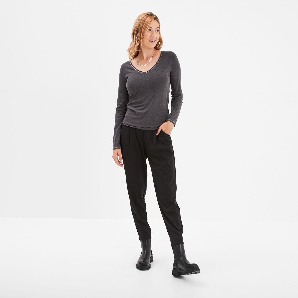 Pantalon en molleton à taille élastiquée noir femme