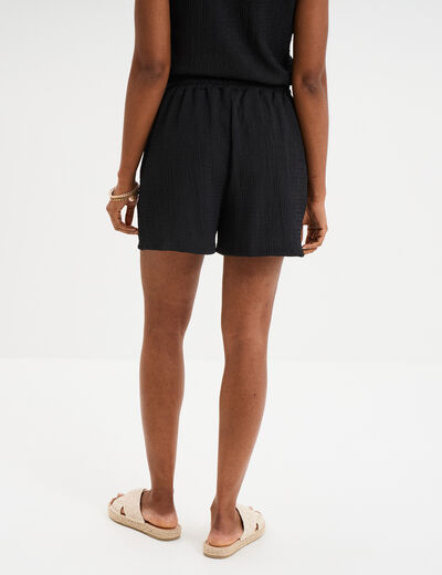 Short droit effet gauffré noir femme