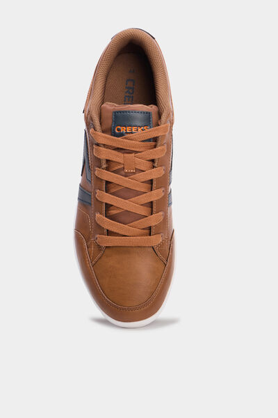 Baskets plates &agrave; lacets marron cognac homme