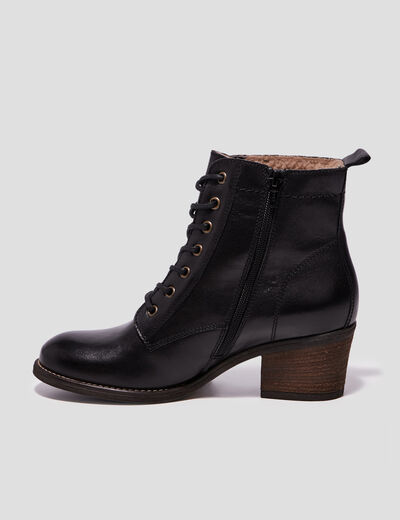 Bottines en cuir &agrave; talons fourr&eacute;es noir femme