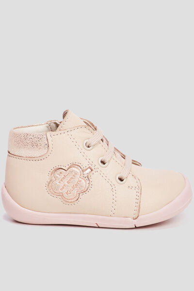 Bottillons en cuir Kickers Waouk rose bébé fille