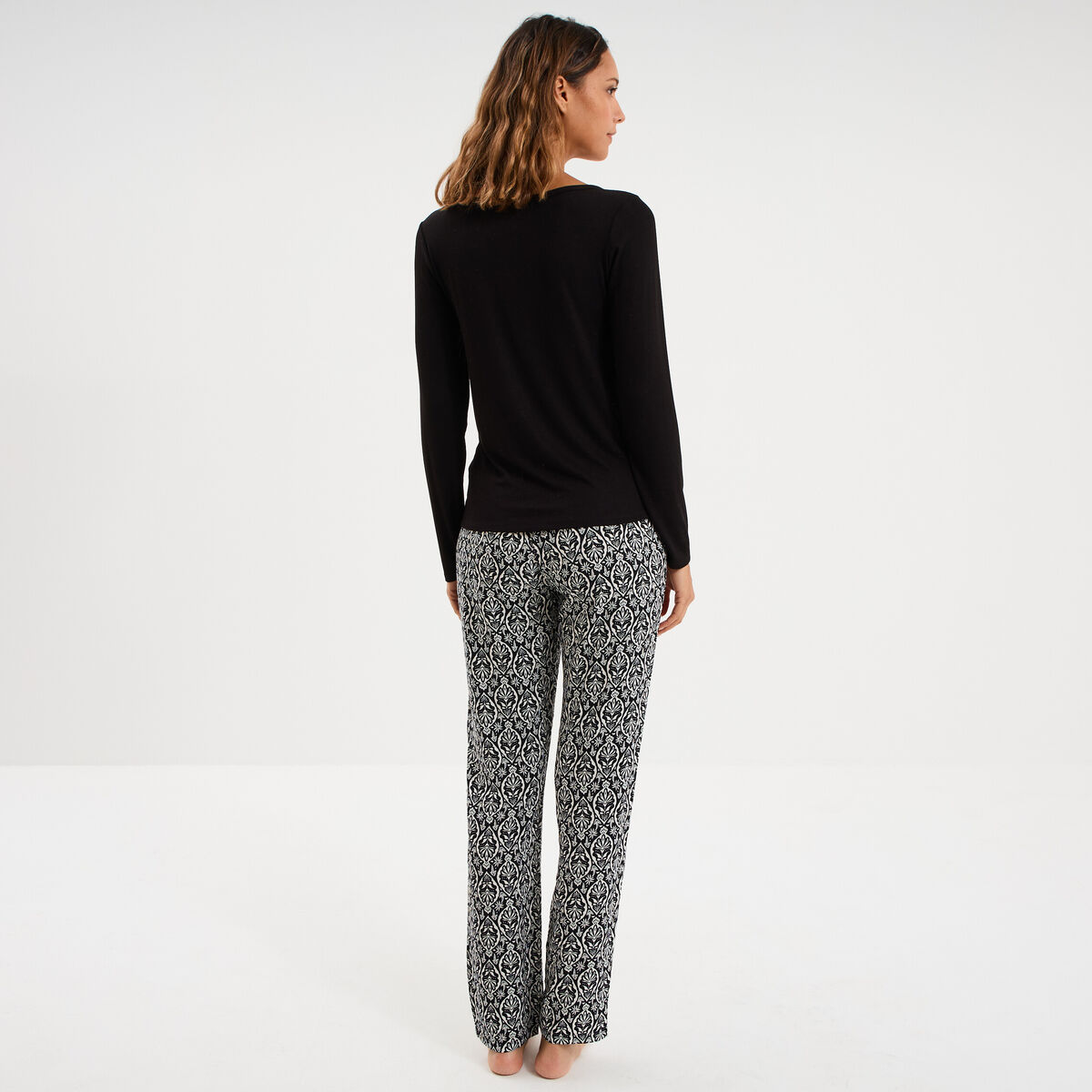 Ensemble pyjama manches longues 2 pi&egrave;ces noir femme