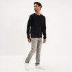 Pull en maille textur&eacute;e col rond noir homme