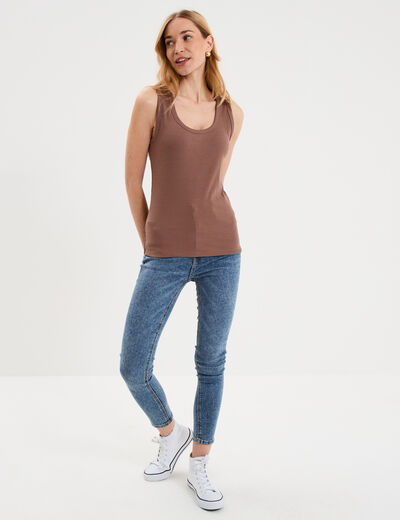 D&eacute;bardeur ajust&eacute; col rond coton marron cognac femme