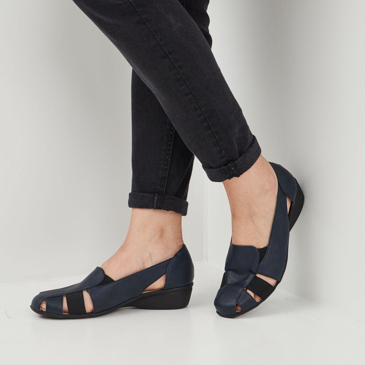 Ballerines pied large Confortissimo bleu marine femme