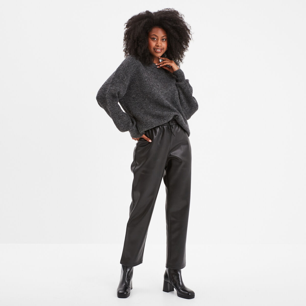 Pantalon simili cuir taille élastiquée noir femme
