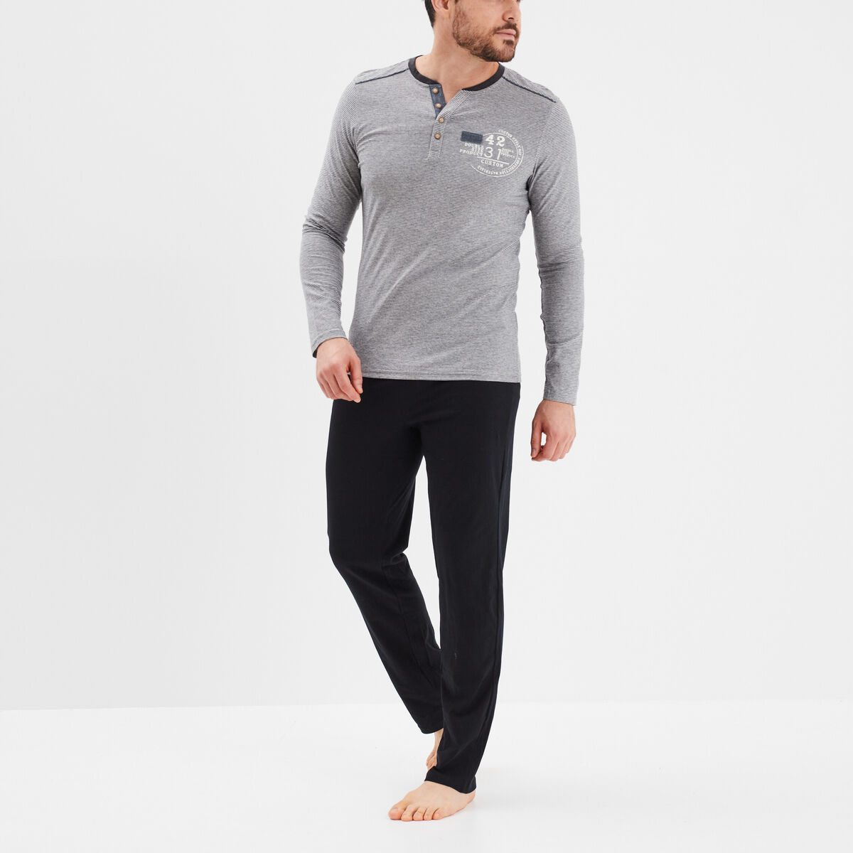 Ensemble pyjama 2 pi&egrave;ces gris fonc&eacute; homme