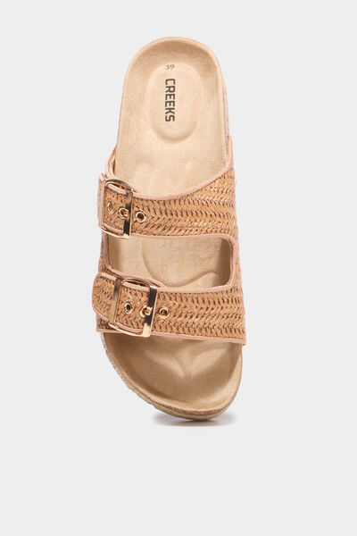 Mules plates tress&eacute;es avec boucles marron femme