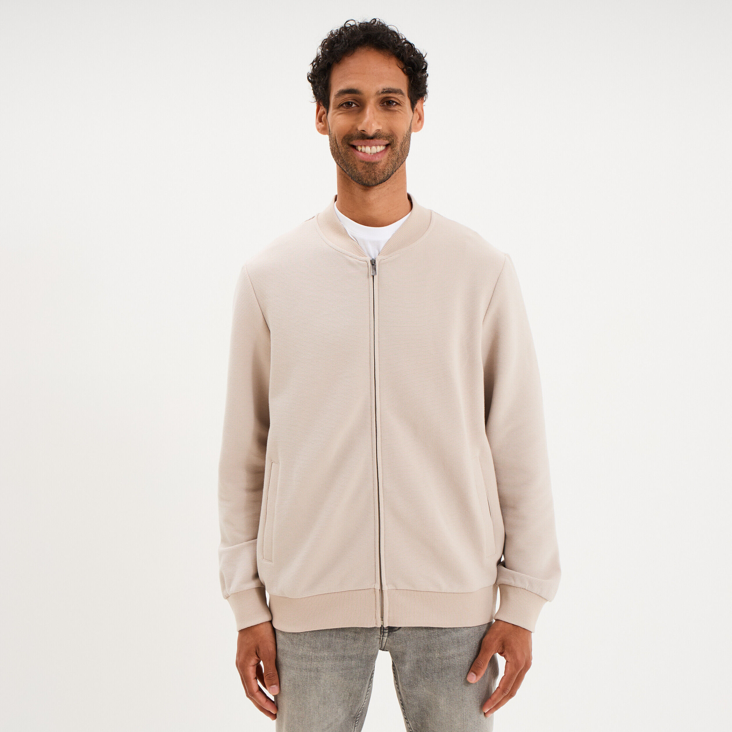 Gilet reliéfé manches longues zippé gris clair homme LH