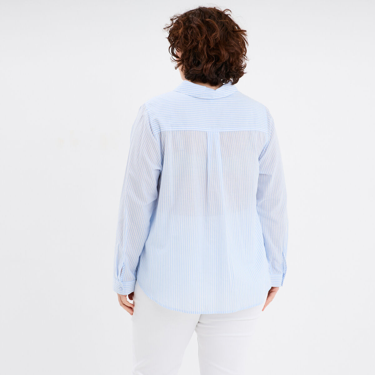 Chemise manches longues ajust&eacute;e coton blanc femme grande taille
