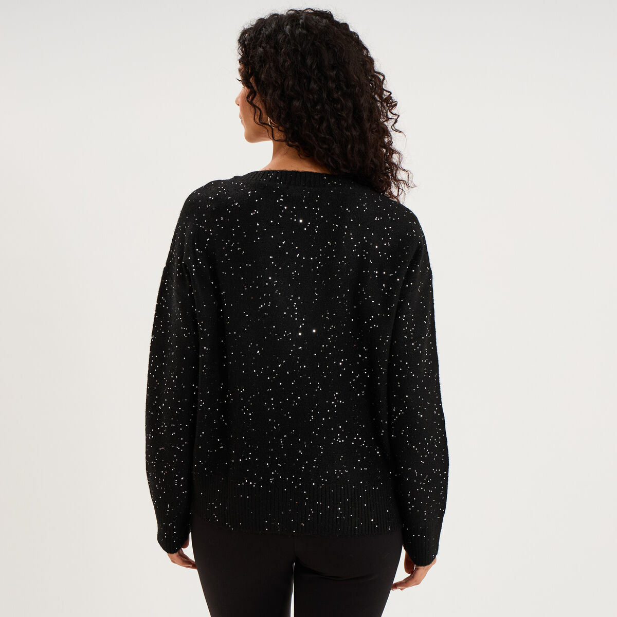 Pull droit &agrave; sequins et col en V noir femme