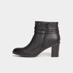 Bottines à talons et détails cloutés noir femme